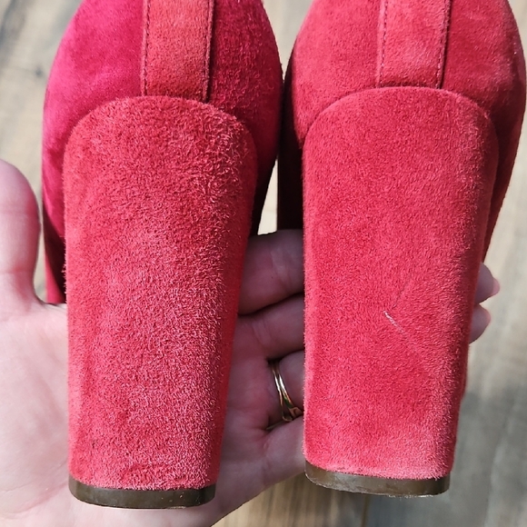Coach Ophelia Red Burgandy Heeled Shoes with Suede Finish - Picture 7 of 17